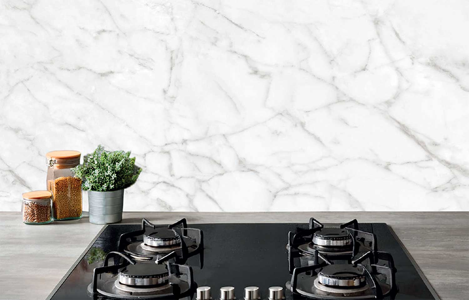 Rivestimento in SPC installato in uno studio