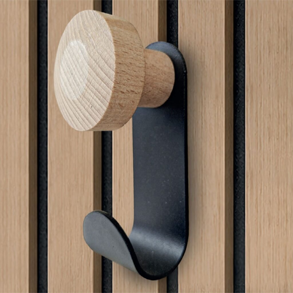 gancio_appendiabiti_in_legno_wood_lines_