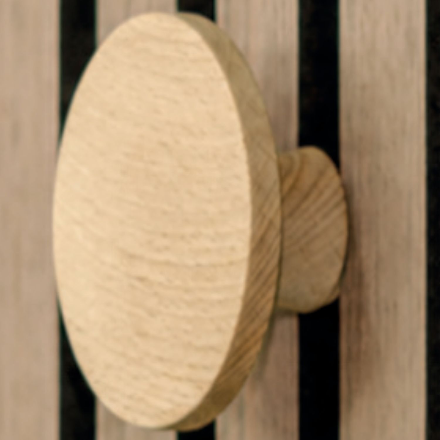gancio_appendiabiti_in_legno_wood_lines_4